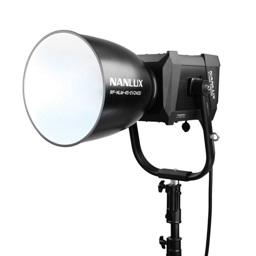 Evoke 2400 Bi-Color Spot Light