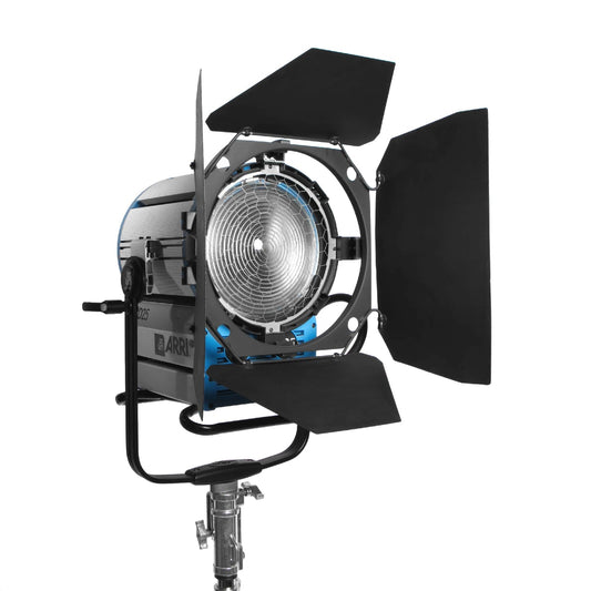 ARRI Fresnelspot Compact D25 2,5 KW Flickerfree